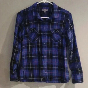 Eddie Bauer purple plaid‎ long sleeve button down flannel women's medium